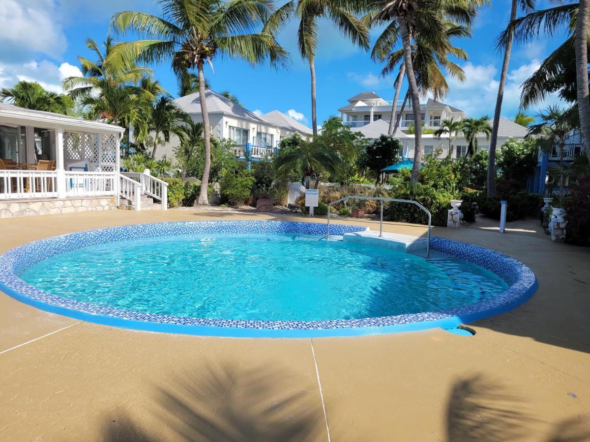 Sibonne Beach Hotel Grace Bay Kültér fotó
