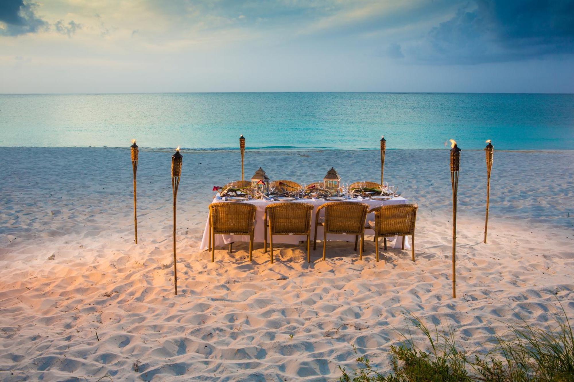 Sibonne Beach Hotel Grace Bay Kültér fotó